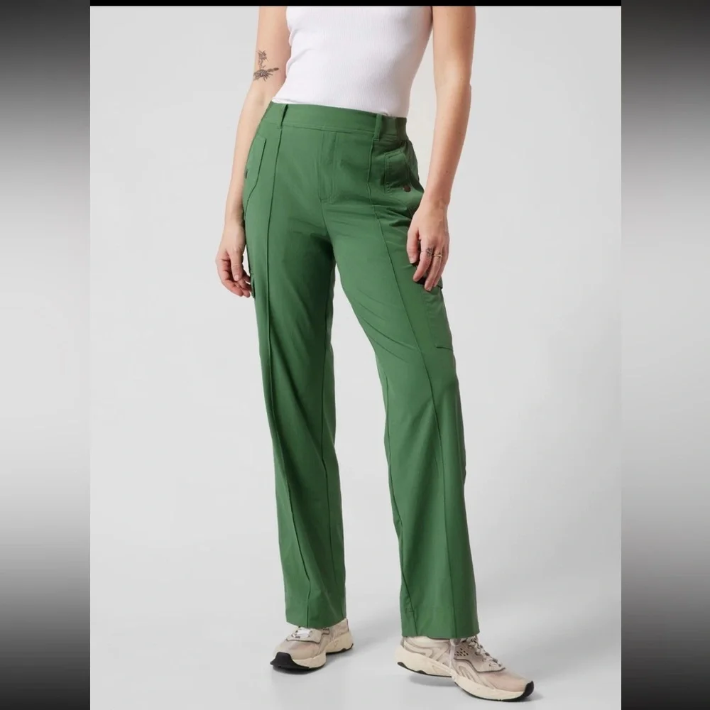 Athleta Venice High Rise Wide Leg Cargo Pants Green Size 8 - Picture 1 of 12